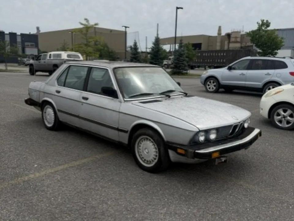 BMW 5Series 1985 photo 4