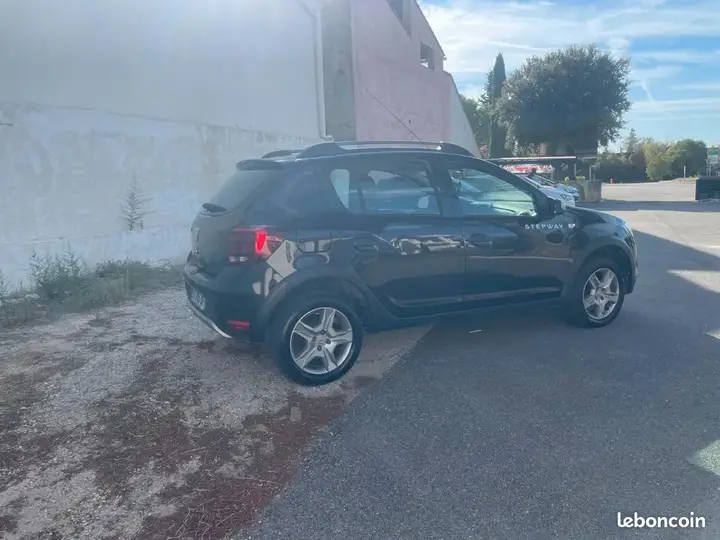Dacia Sandero 2018 photo 3