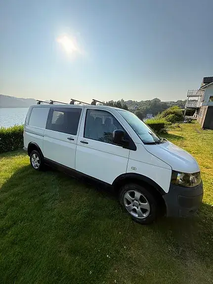 Volkswagen Transporter 2011 photo 2