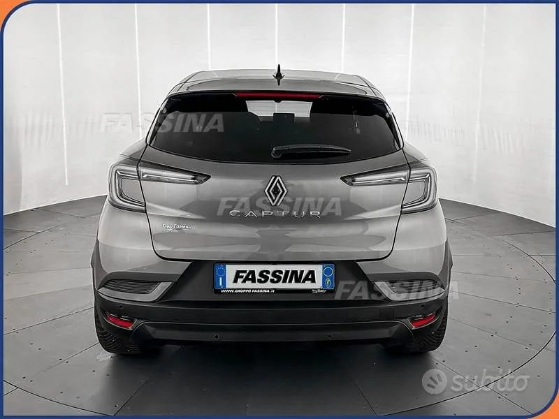 Renault Captur 2025 photo 5