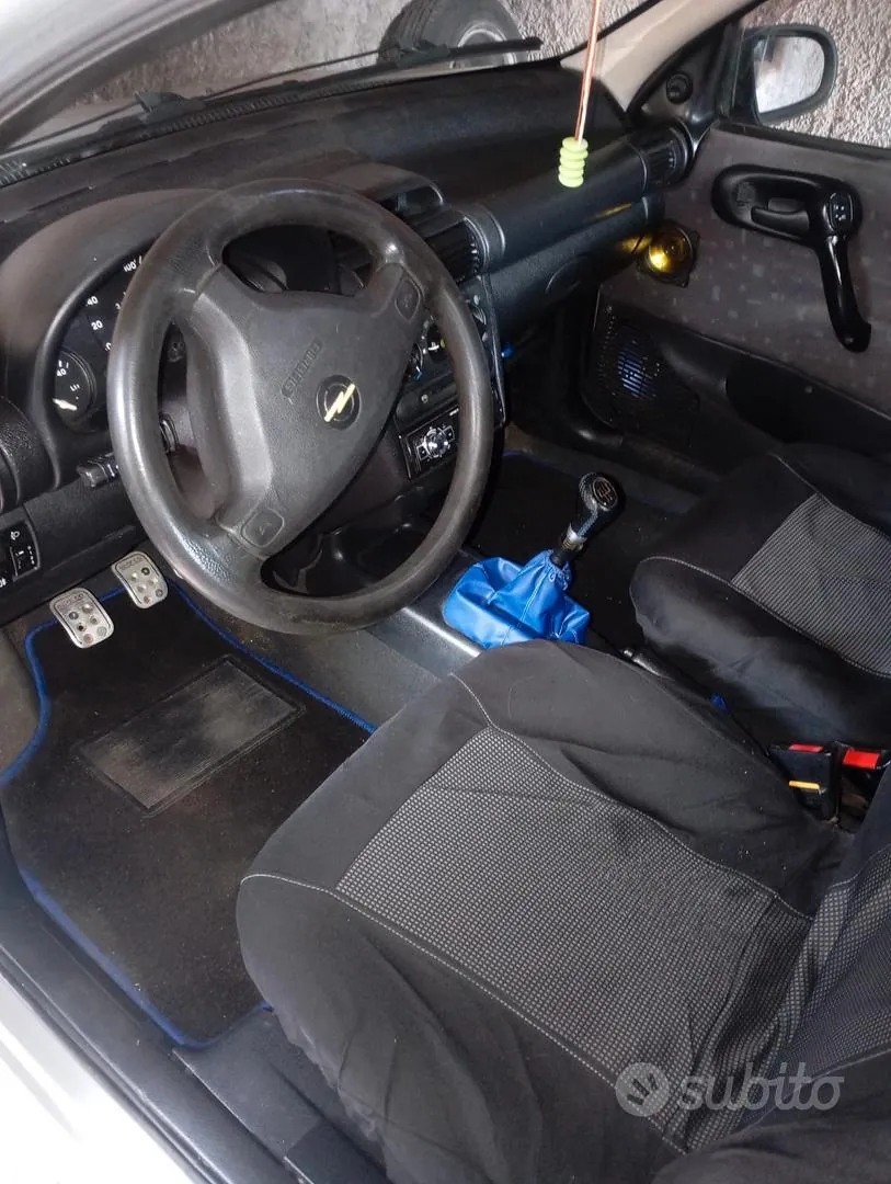 Opel Corsa 1999 photo 3