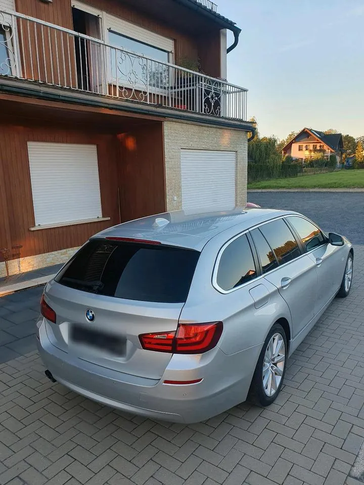 BMW F11 530D