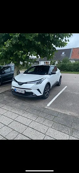 Toyota C-Hr 2016 photo 2