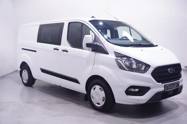 Ford Transit Custom 2022 photo 2