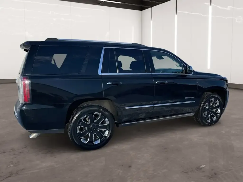 GMC Yukon 2020 photo 3