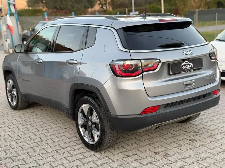 Jeep Compass 2018 photo 3