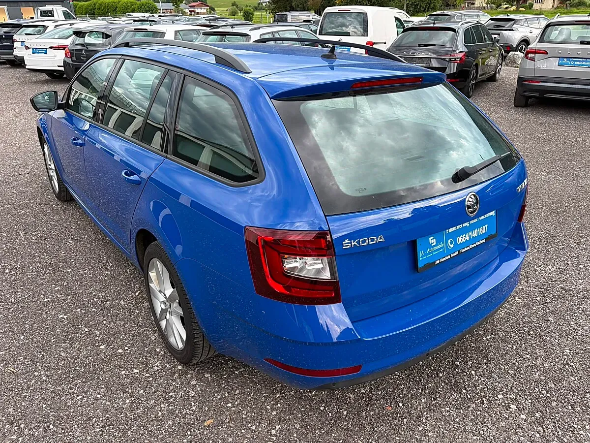 Skoda Octavia 2019 photo 2