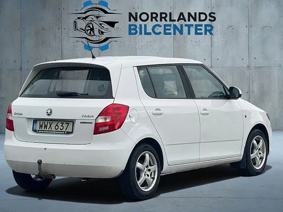 Skoda Fabia 2014 photo 4