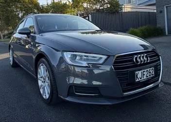 Audi A3 2017 photo 2