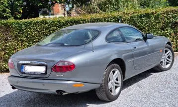 Jaguar Xk8
