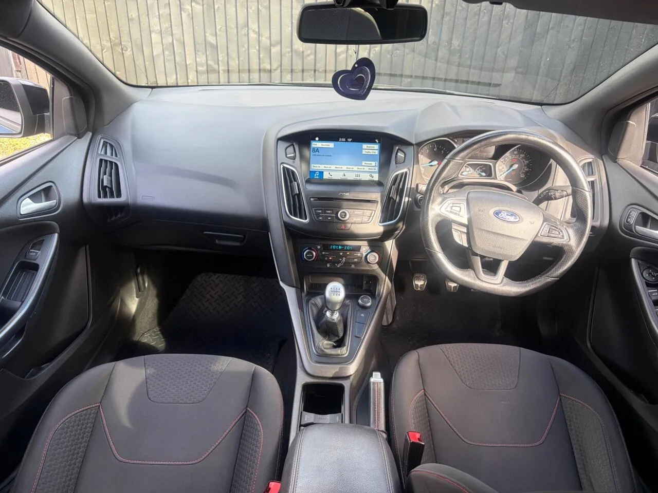 Ford Focus 2018 photo 2