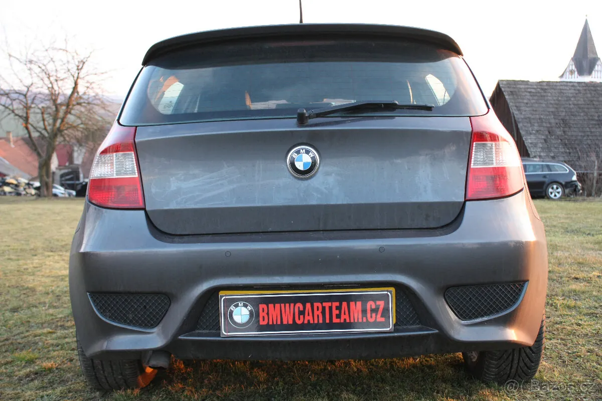 BMW 1 Series photo 5
