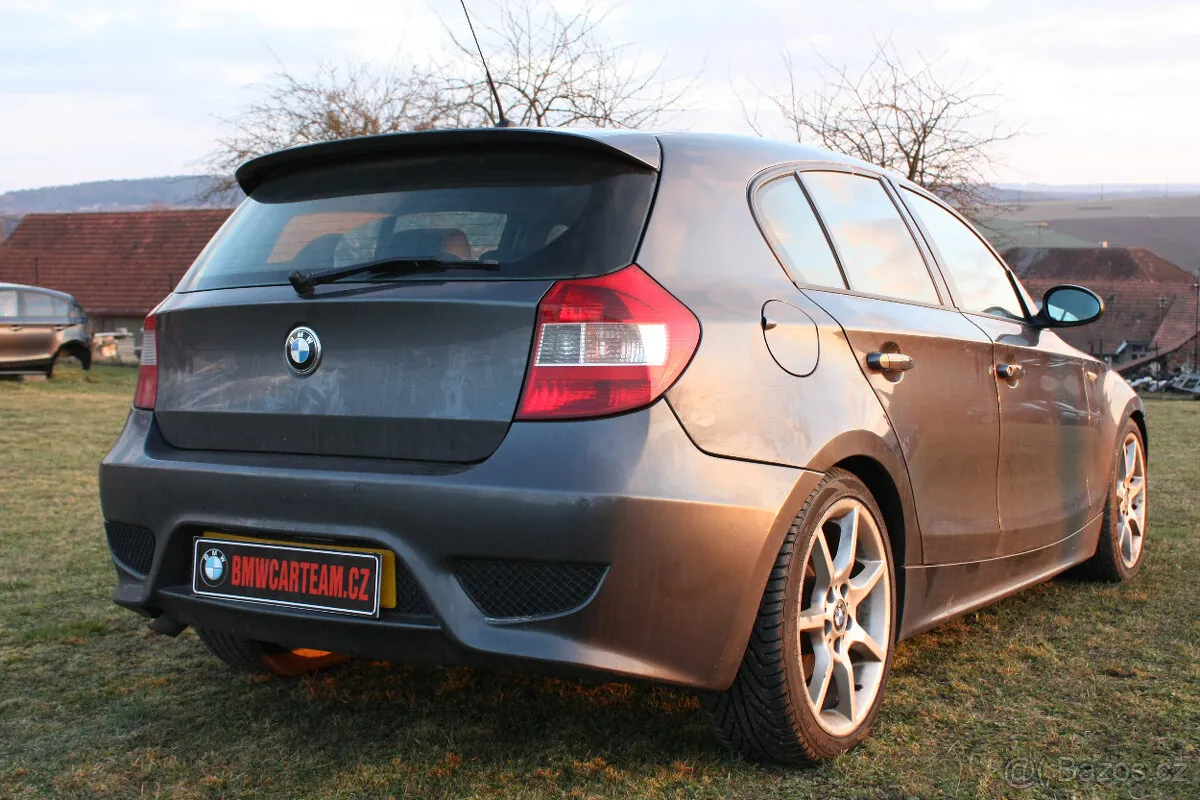 BMW 1 Series photo 4