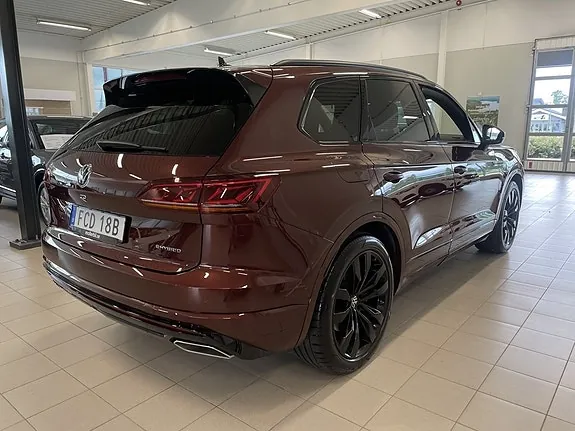 Volkswagen Touareg 2023 photo 5