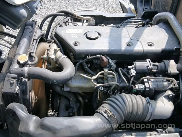 Isuzu Elf 2003 photo 2