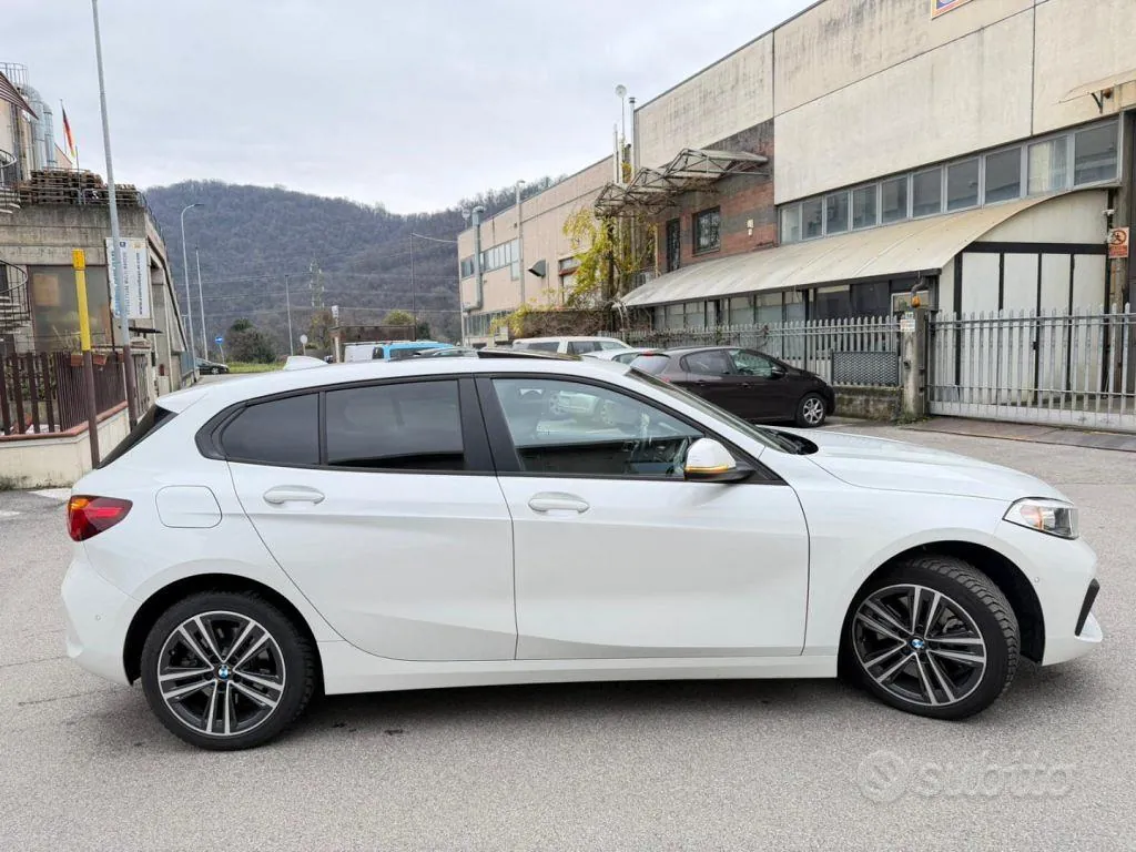 BMW 120D 2023 photo 5