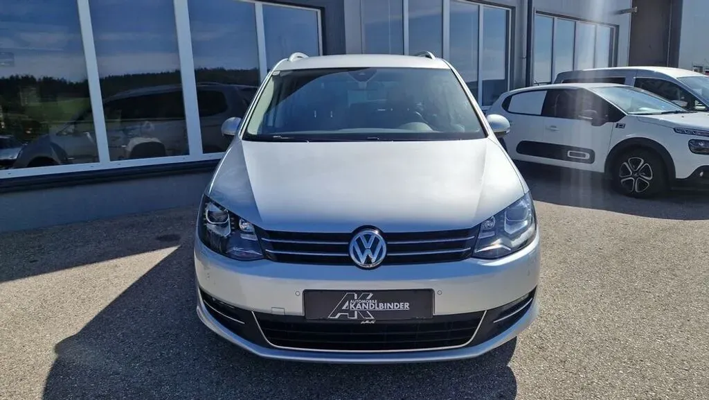 Volkswagen Sharan 2019 photo 2