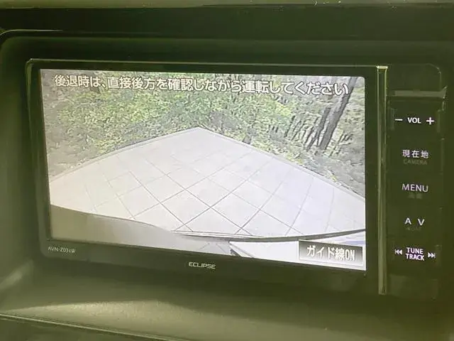 Toyota Voxy 2014 photo 4