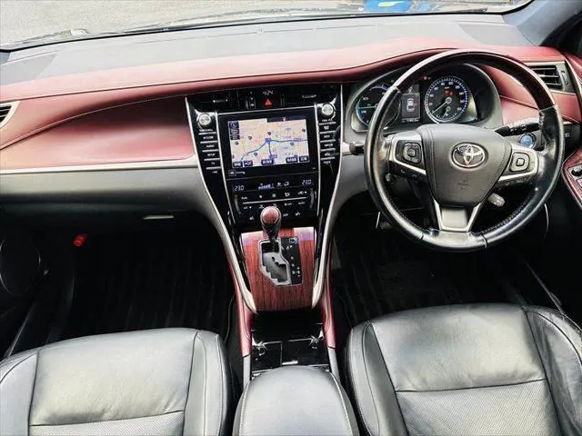 Toyota Harrier Hybrid 2014 photo 3