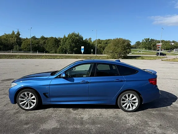 BMW 328I