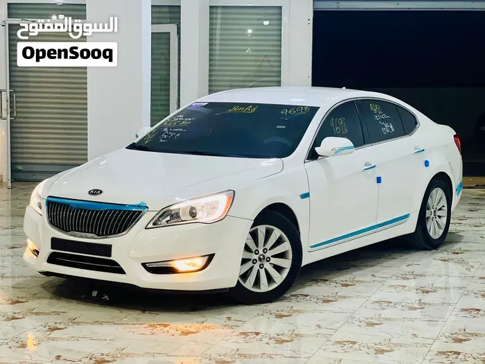 Kia Cadenza 2012 photo 4