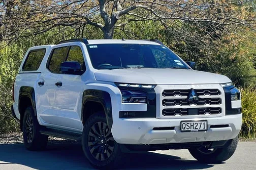 Mitsubishi Triton