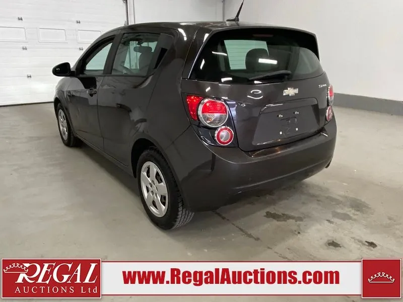 Chevrolet Sonic 2014 photo 4