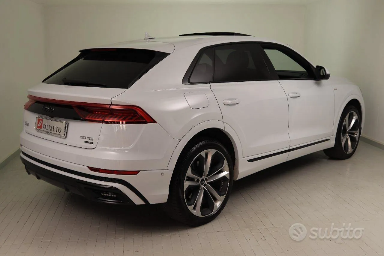 Audi Q8 2021 photo 4