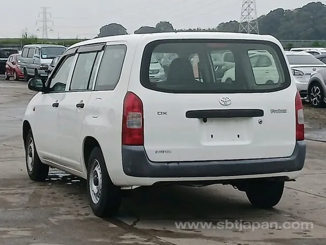 Toyota Probox Van 2014 photo 5