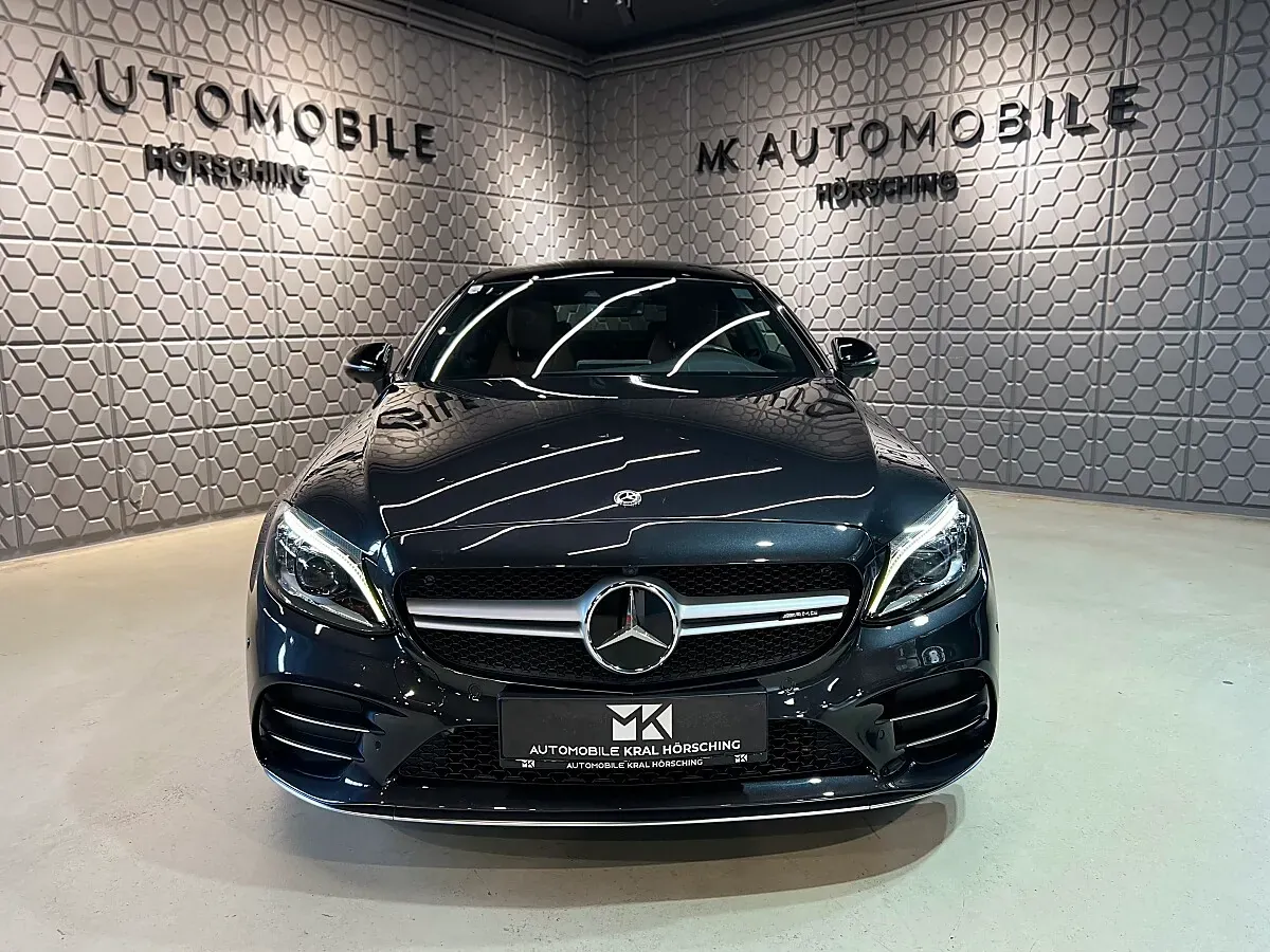 Mercedes-Benz C-Class 2018 photo 3