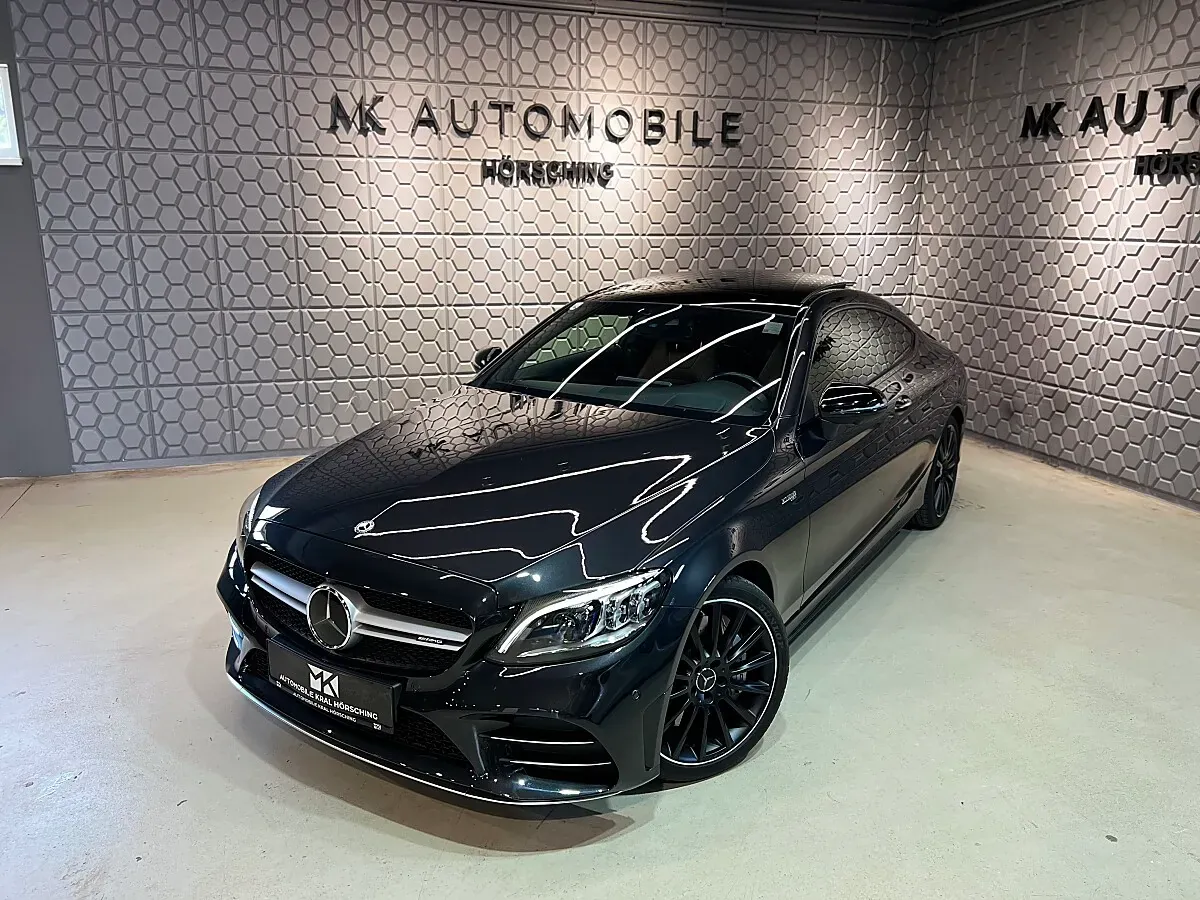 Mercedes-Benz C-Class 2018 photo 2