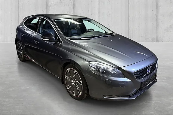 Volvo V40 2013 photo 2