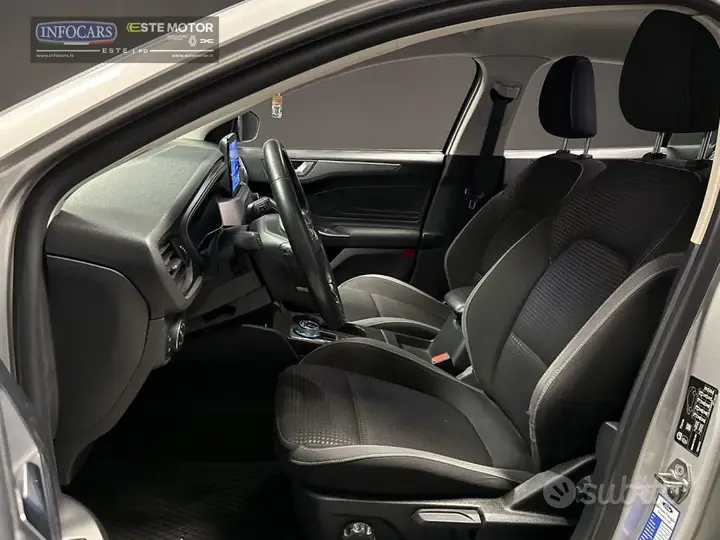 Ford Focus 2022 photo 5