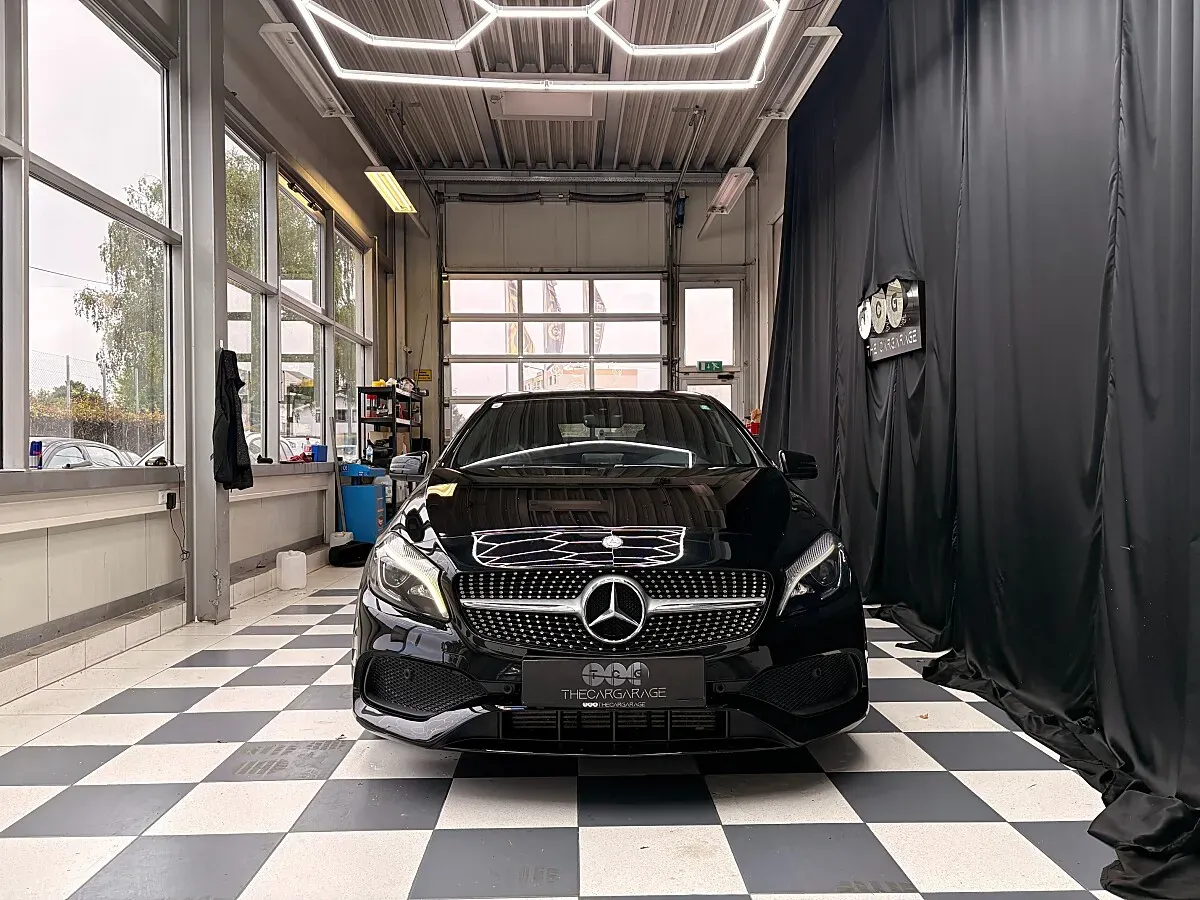 Mercedes-Benz A-Class 2017 photo 2