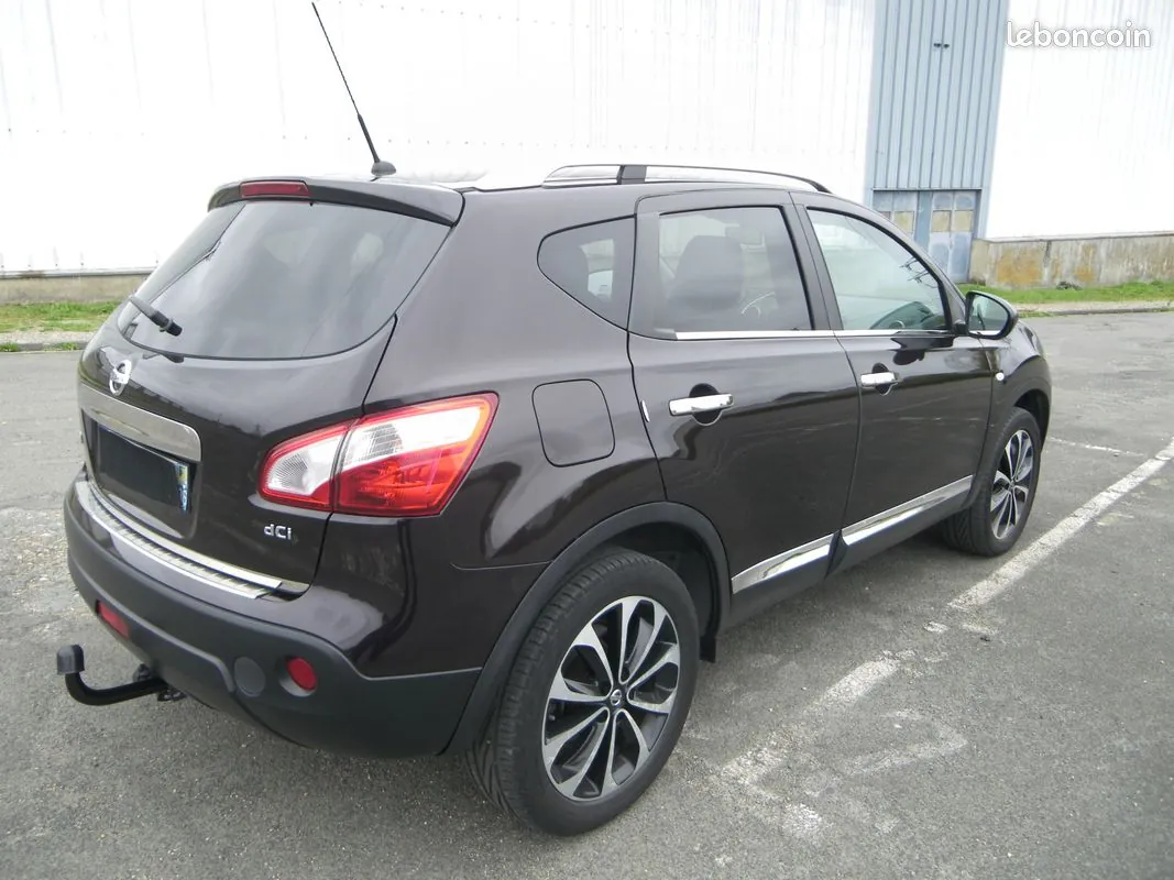 Nissan Qashqai 2013 photo 3
