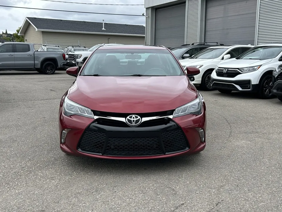 Toyota Camry 2015 photo 2