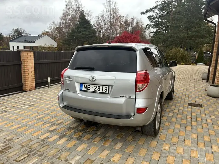 Toyota Rav4 2006 photo 4