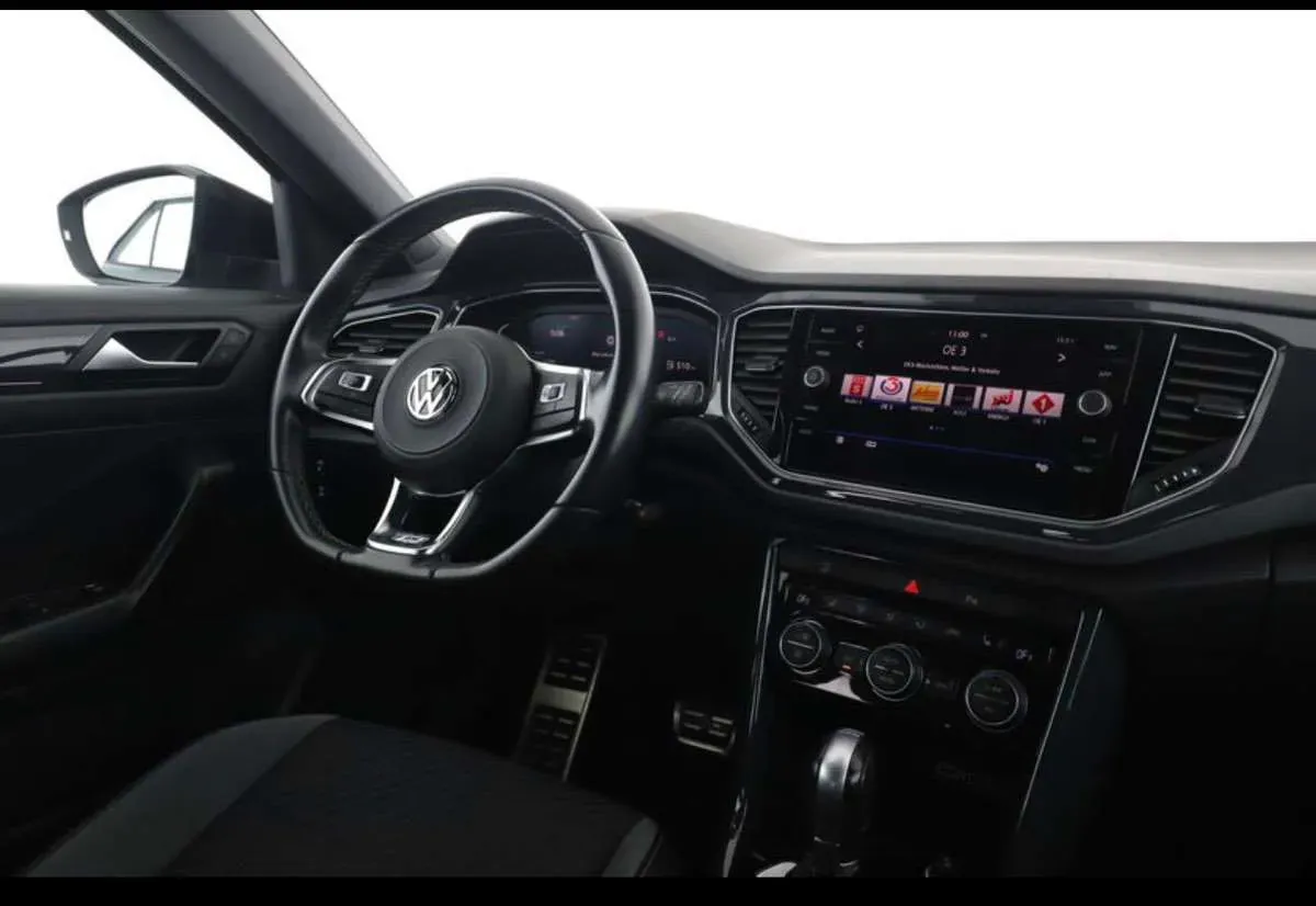 Volkswagen T-Roc 2019 photo 2