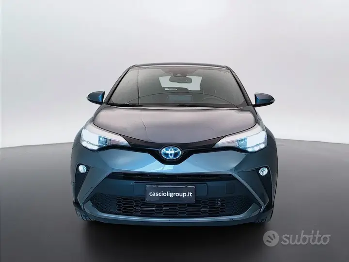 Toyota C-Hr 2023 photo 2