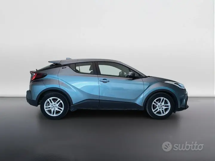 Toyota C-Hr 2023 photo 4