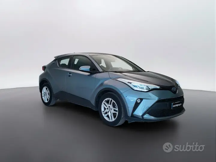 Toyota C-Hr 2023 photo 3