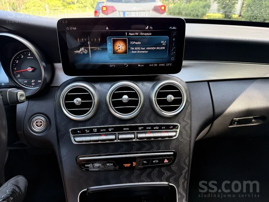 Mercedes-Benz C180 2019 photo 5