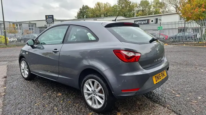 Seat Ibiza 2016 photo 5