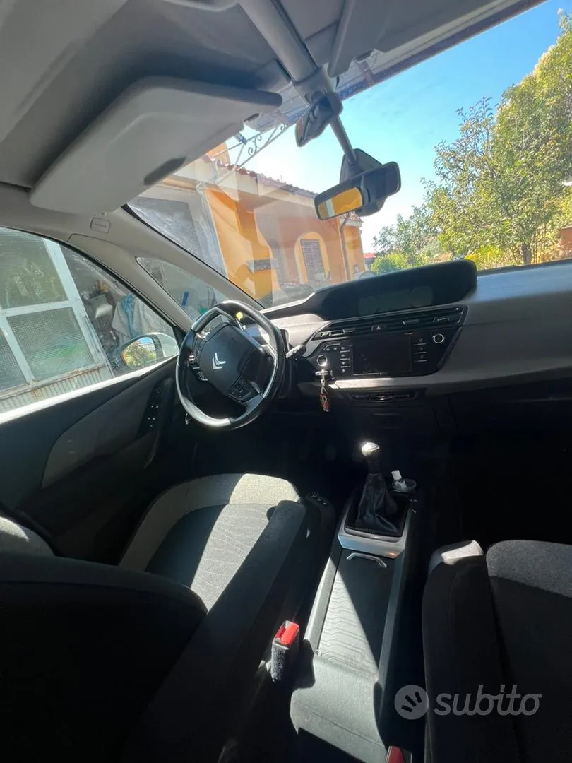 Citroen C4 Picasso 2015 photo 5