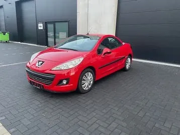 Peugeot 207 2010 photo 3