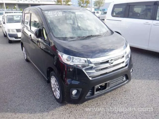 Nissan Dayz Highway Star X