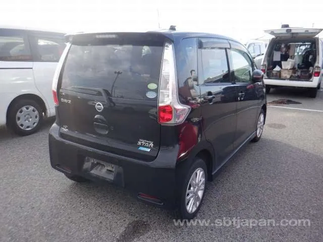 Nissan Dayz Highway Star X 2013 photo 4