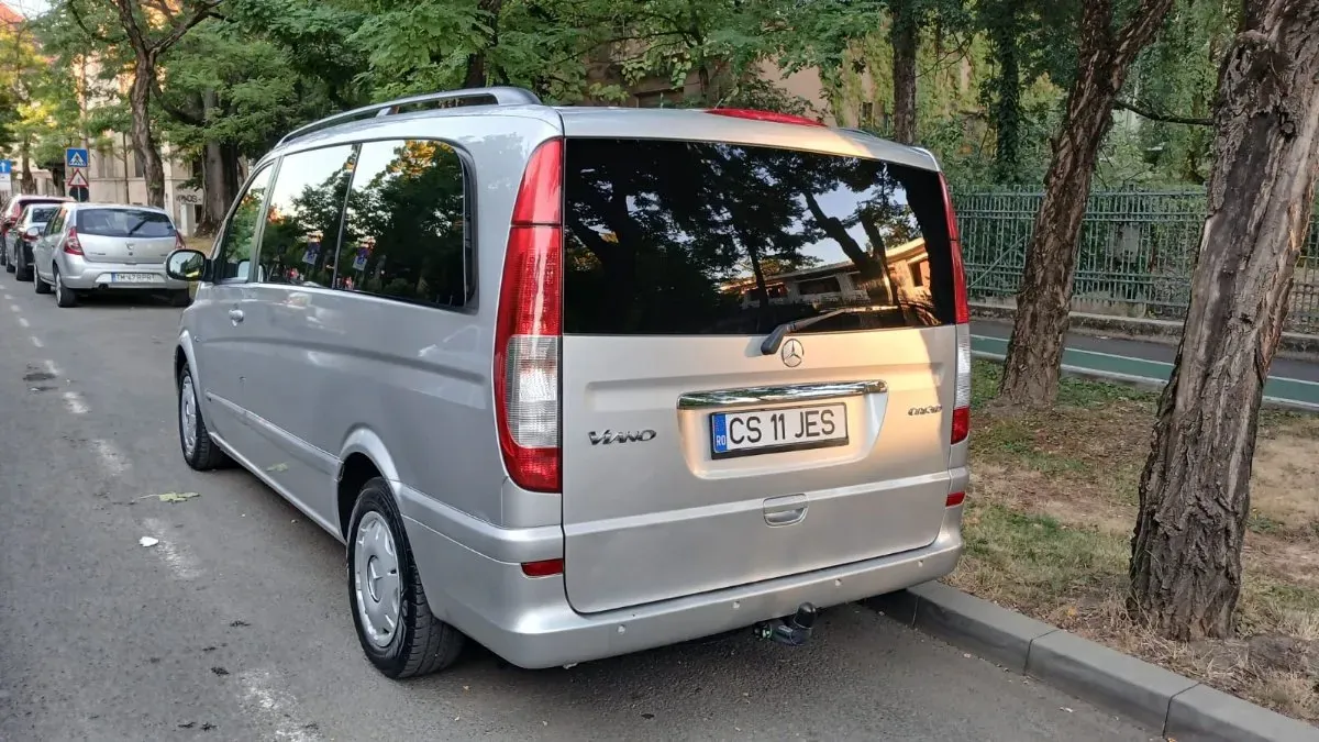 Mercedes-Benz Viano 2006 photo 2