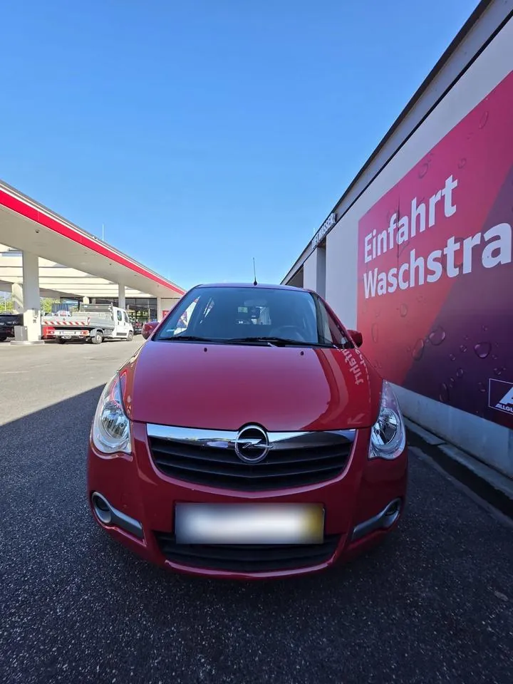 Opel Agila