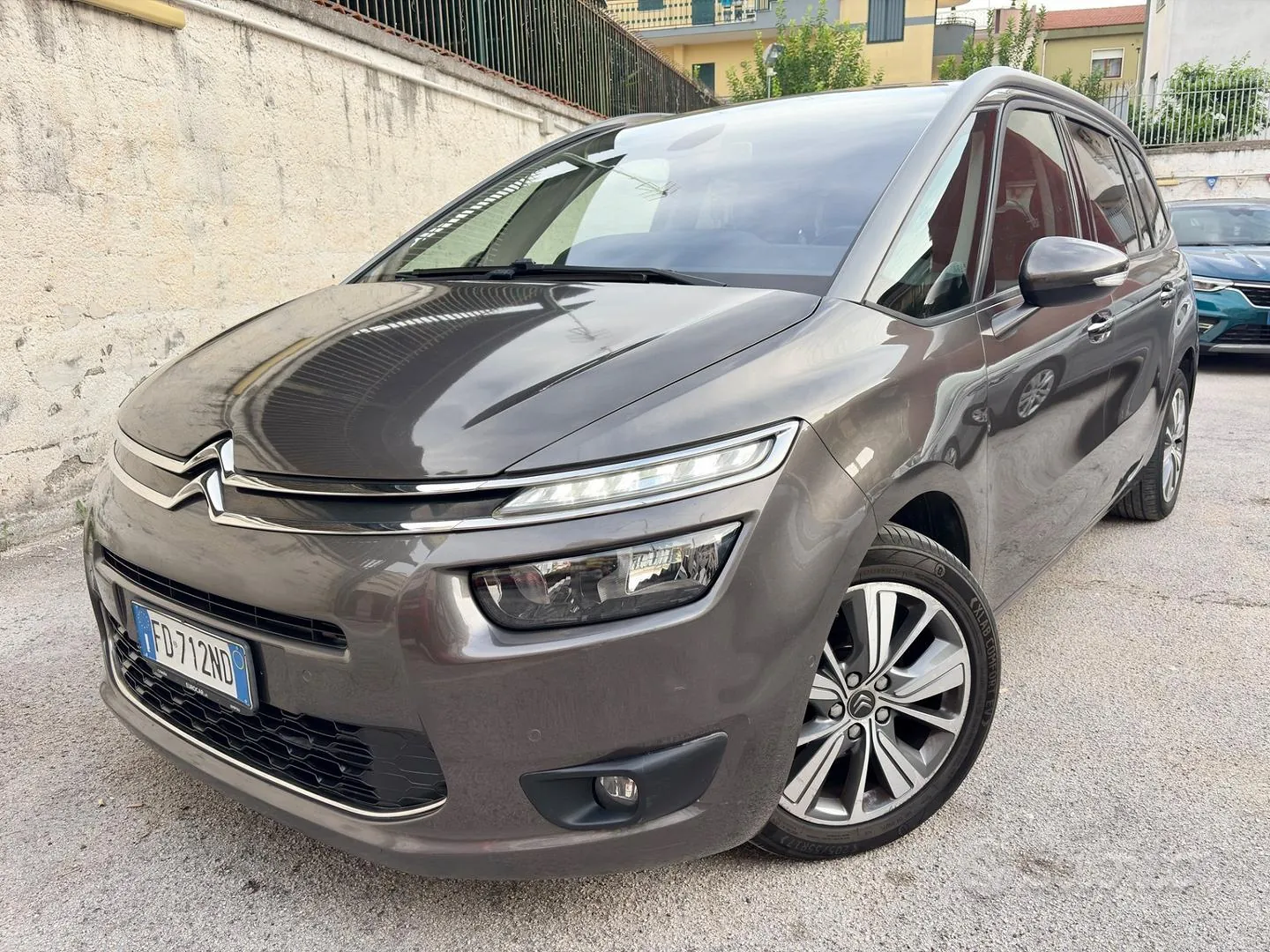 Citroen Grand C4 Picasso 2016 photo 3